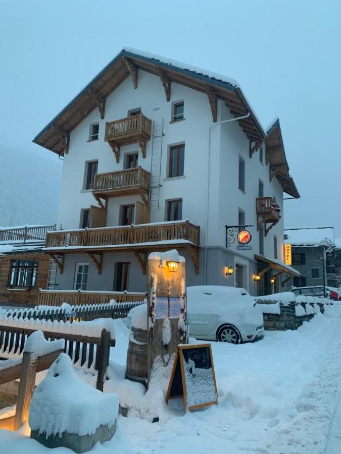 Hotel Restaurant Eden Evolène Exteriör bild